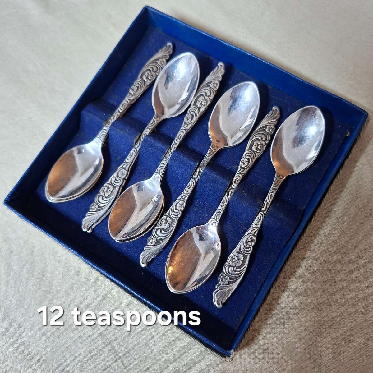 12 Silver Plate Dutch coffee tea spoons - ornate foral - boxed good quality