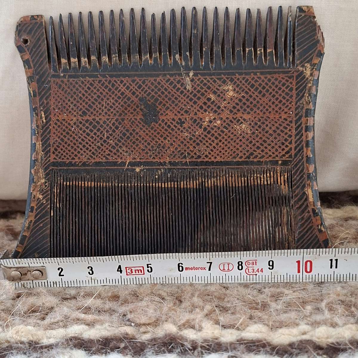 Old Persian Wooden Comb Lacquered  - antique 19th cenuary? Qajar