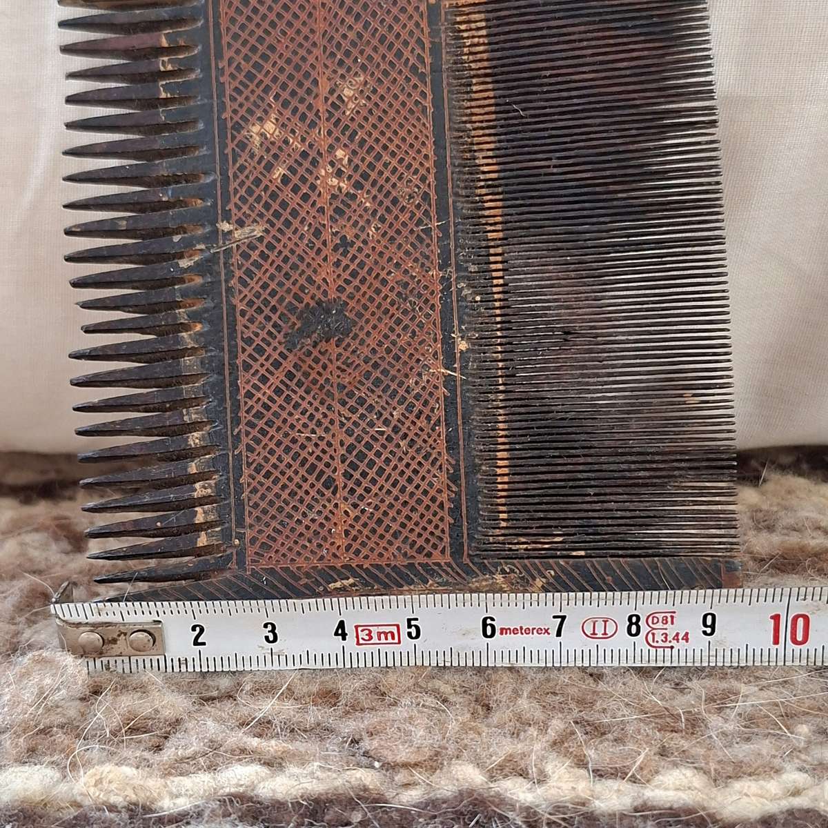 Old Persian Wooden Comb Lacquered  - antique 19th cenuary? Qajar