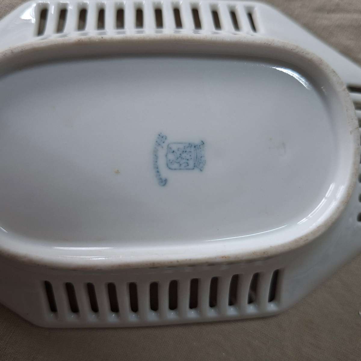 Pin Dish - blue and white - European backstamp - 14 cms