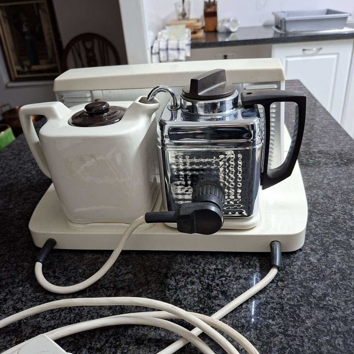 Vintage Retro Goblin automatic tea maker with alarm1970 model - works well!!!