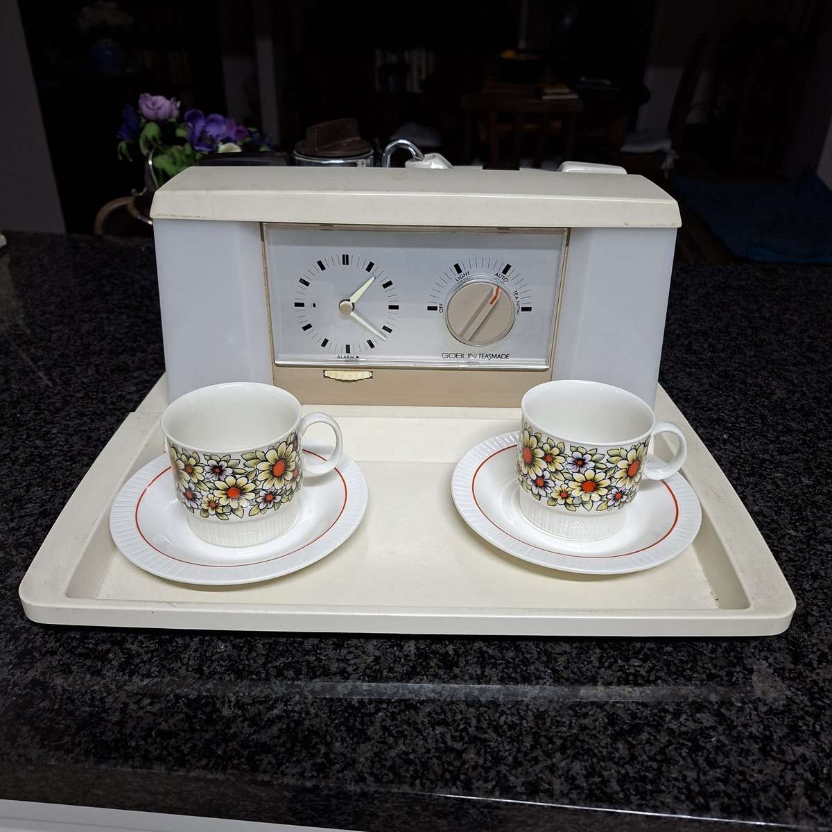 Vintage Retro Goblin automatic tea maker with alarm1970 model - works well!!!