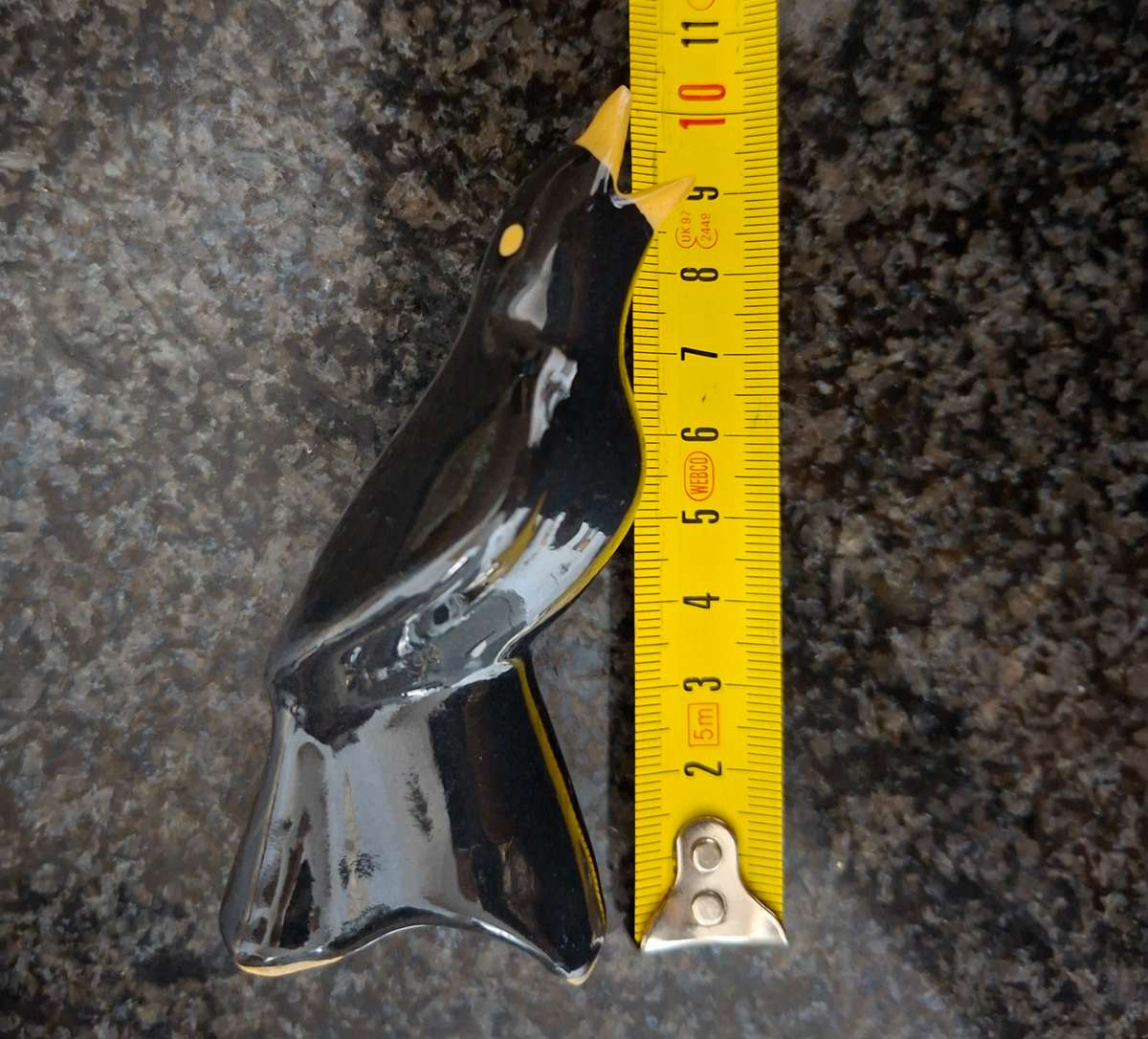 Pie funnel - Kitchenalia Blackbird ceramic vintage pie funnell