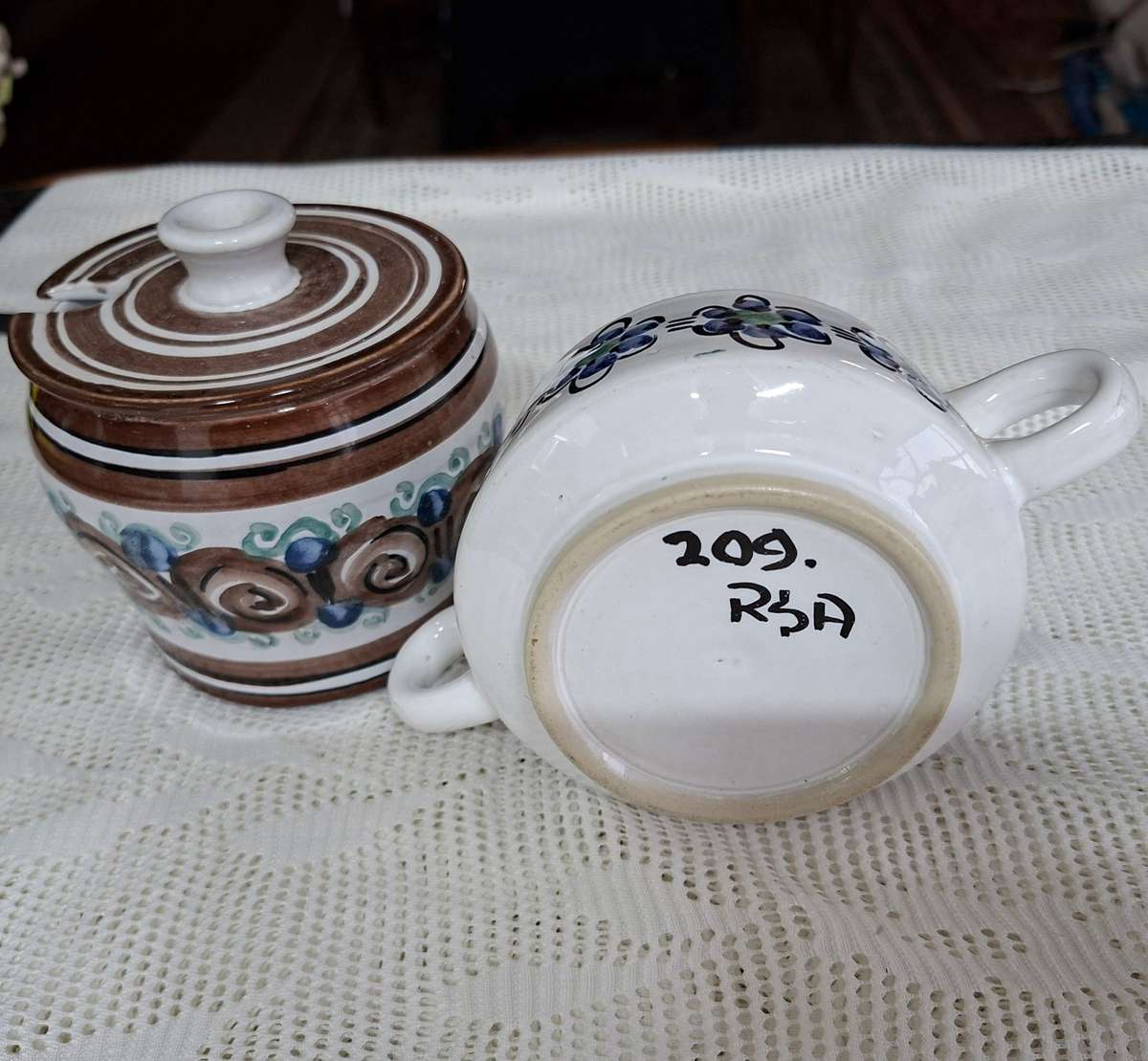 RSA pottery - The Old Jar Benoni -  hand painted Italian influence