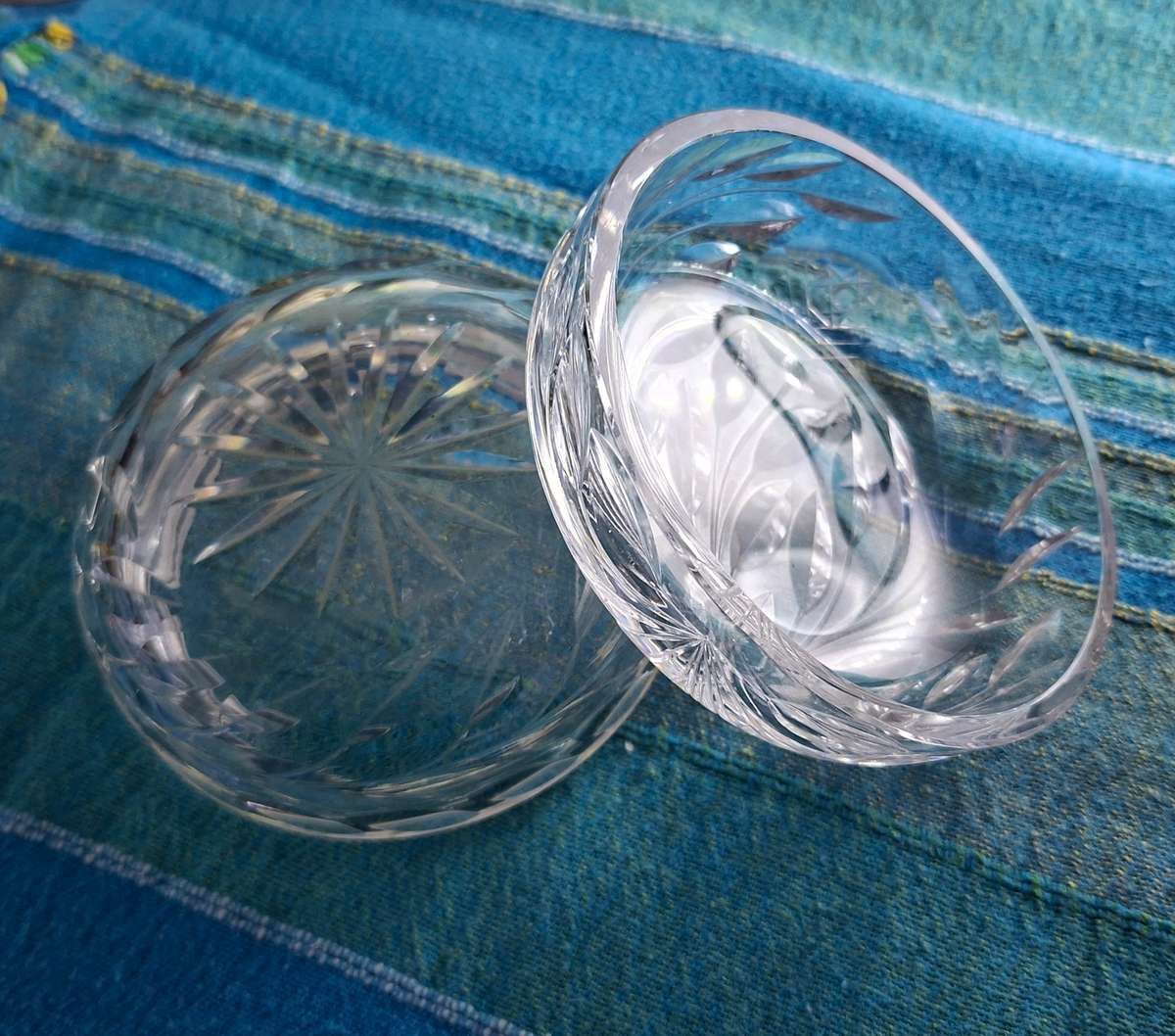 Cut glass rose pattern crystal dressing table Powder bowl or jewelry holder