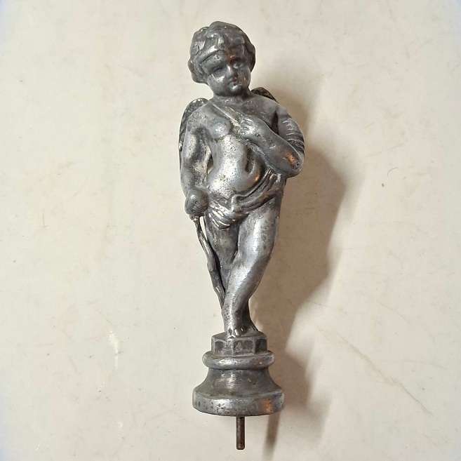 Cast lead finial cupid putti angel cherub - architectural element - decorative clock finish