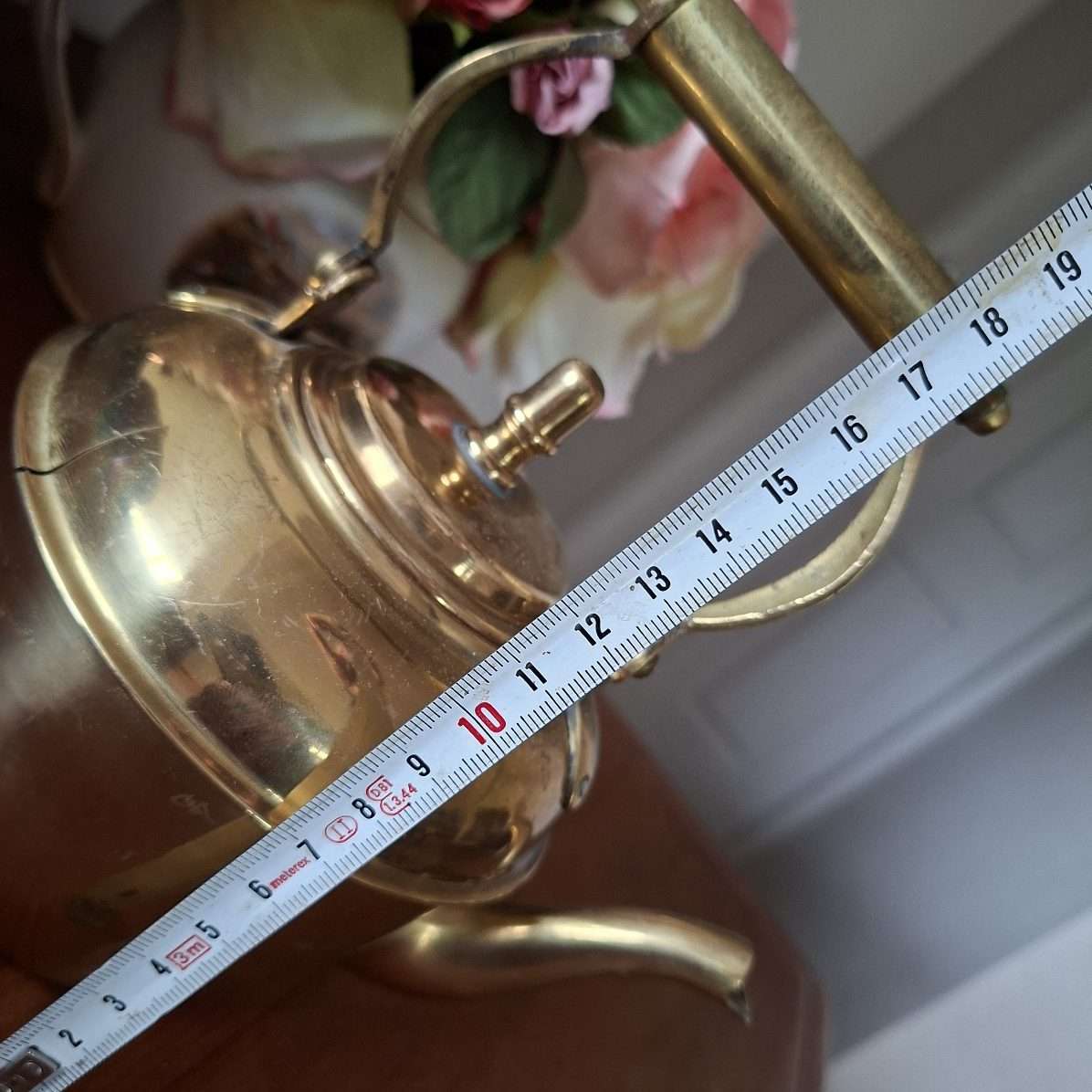 Small brass kettle  -18 cms x 16 - home decor