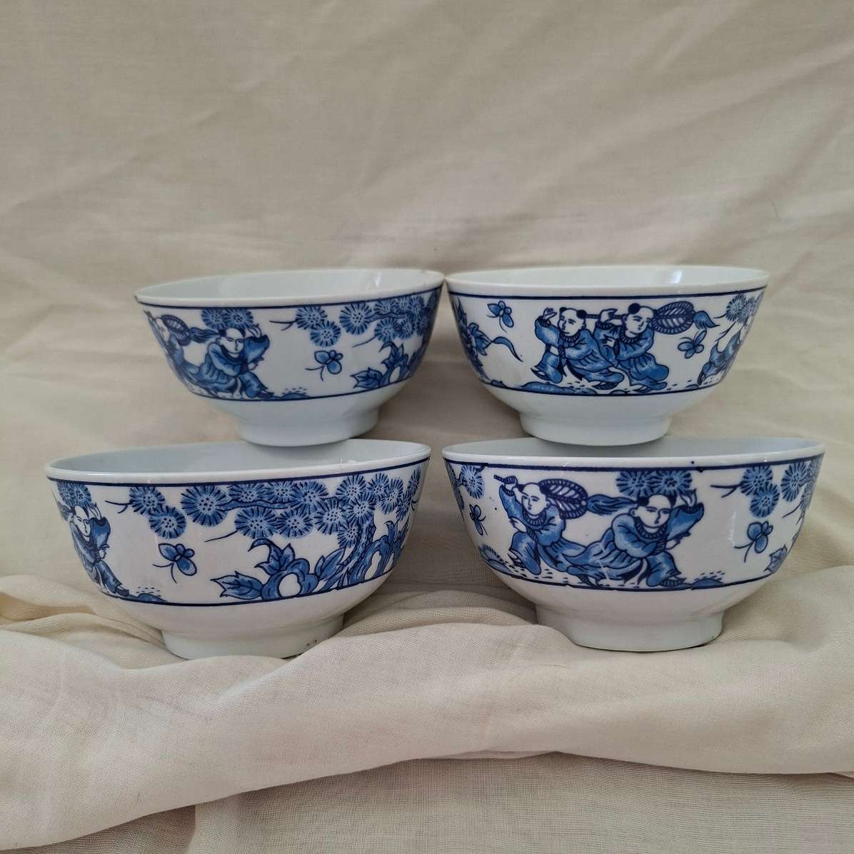 4 chinese rice bowls - catching butterflies