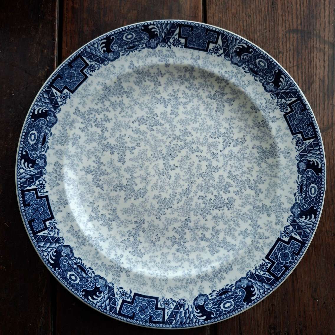 large antique Doulton dinner plate - 26.5 cms - blue and white chintz design