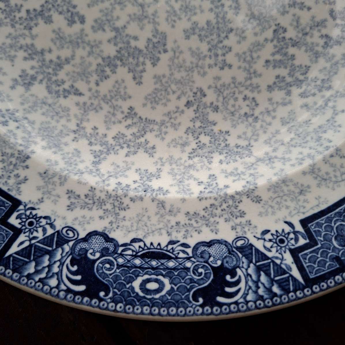 large antique Doulton dinner plate - 26.5 cms - blue and white chintz design