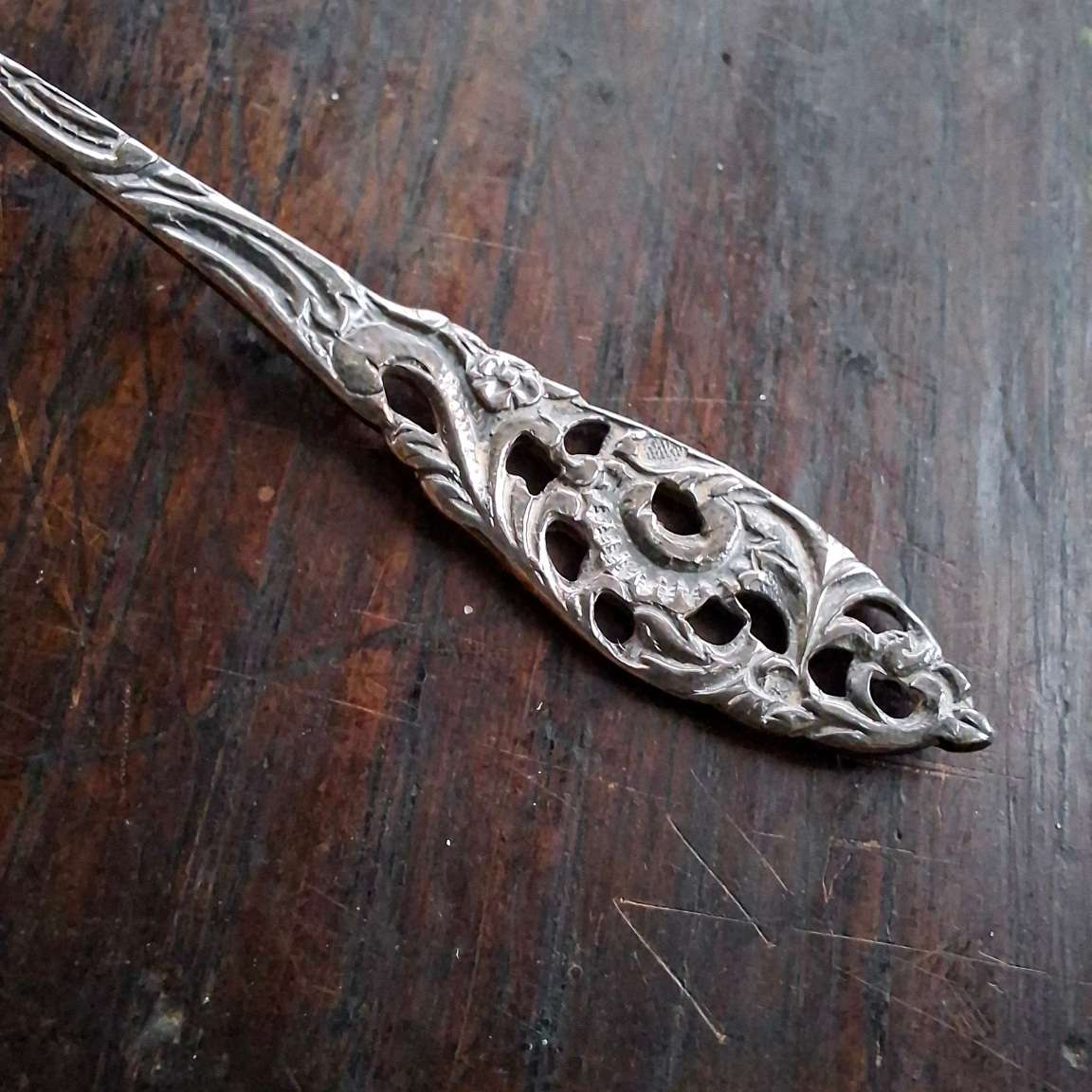 6 ornate EPNS coffee teaspoons boxed
