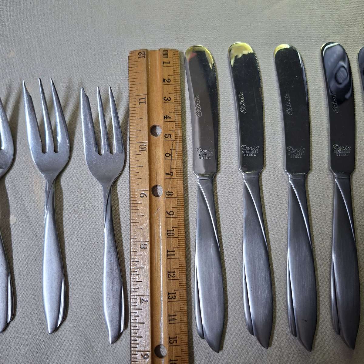 Eetrite 6 cake forks and 6 knives - butter - pate