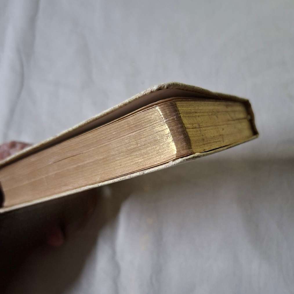 Common Prayer book - Circa1900 and Psalms of David - 12 x 8 cms - gilt edged