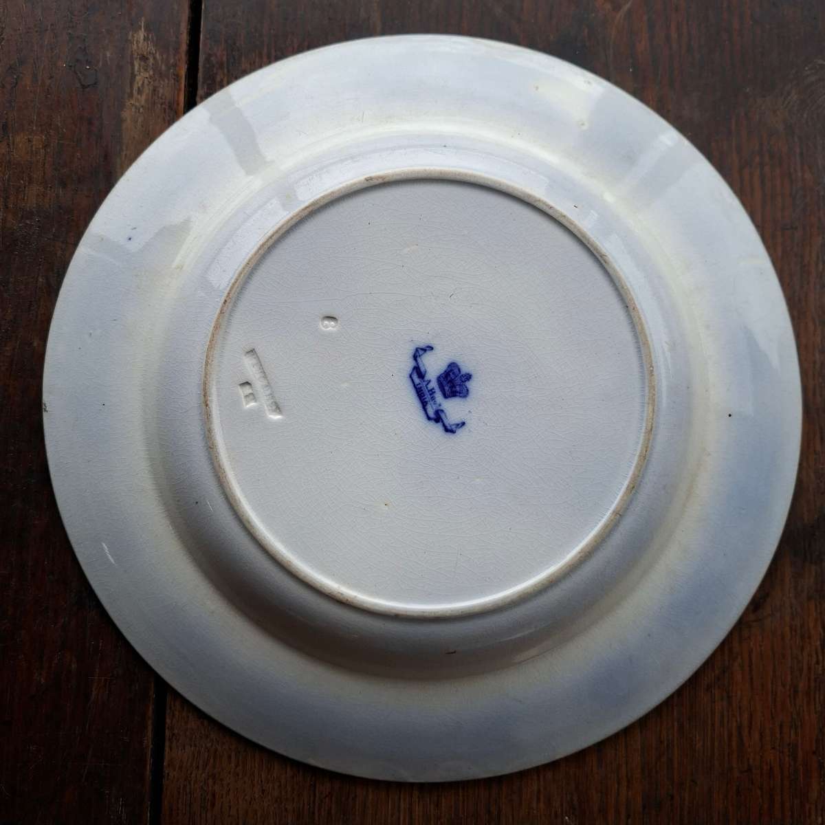Antique Ashworth India Plate 27 cms - flow blue Blue and white  - Willow pattern. Likely late 180...