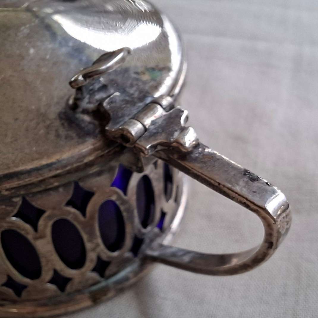 Silver plate mustard pot with original glass inner