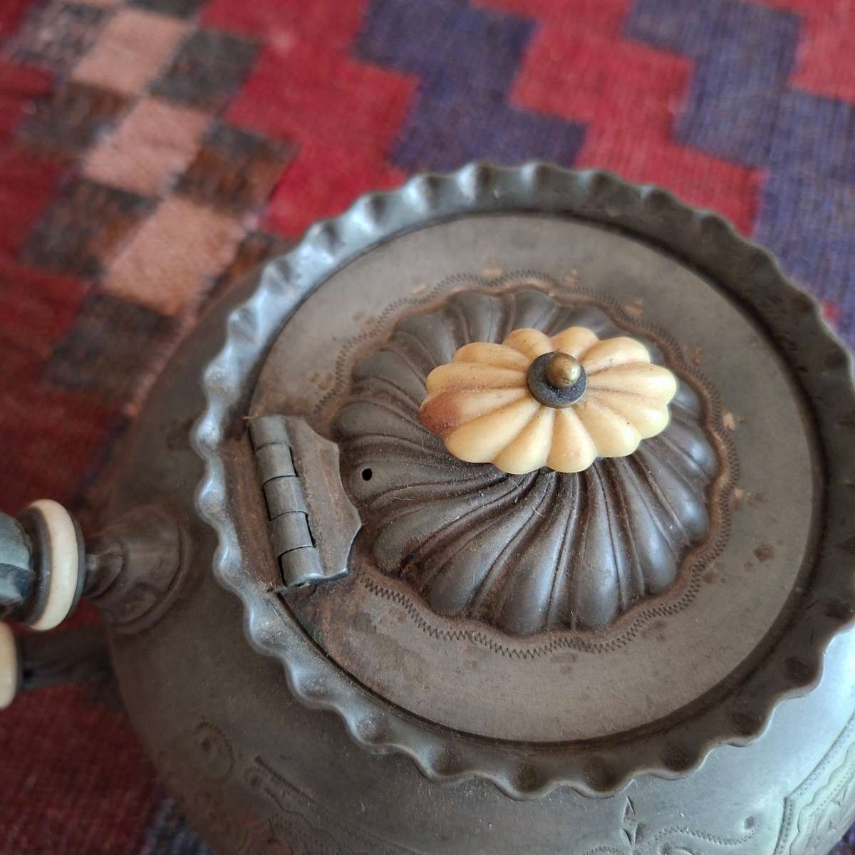 Antique Pewter Tea Pot - hallmarked