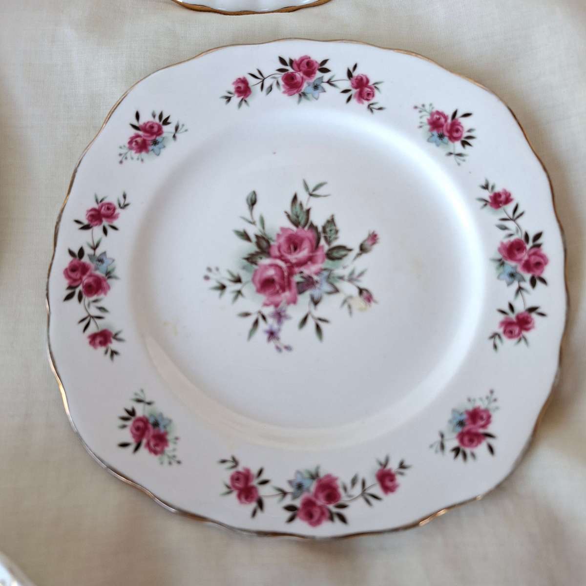 5 tea plates - decorative wall decor - replacement porcelain