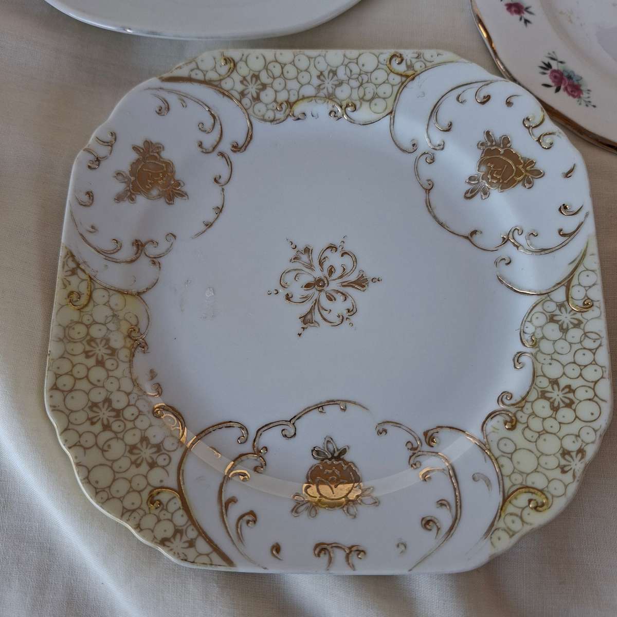5 tea plates - decorative wall decor - replacement porcelain