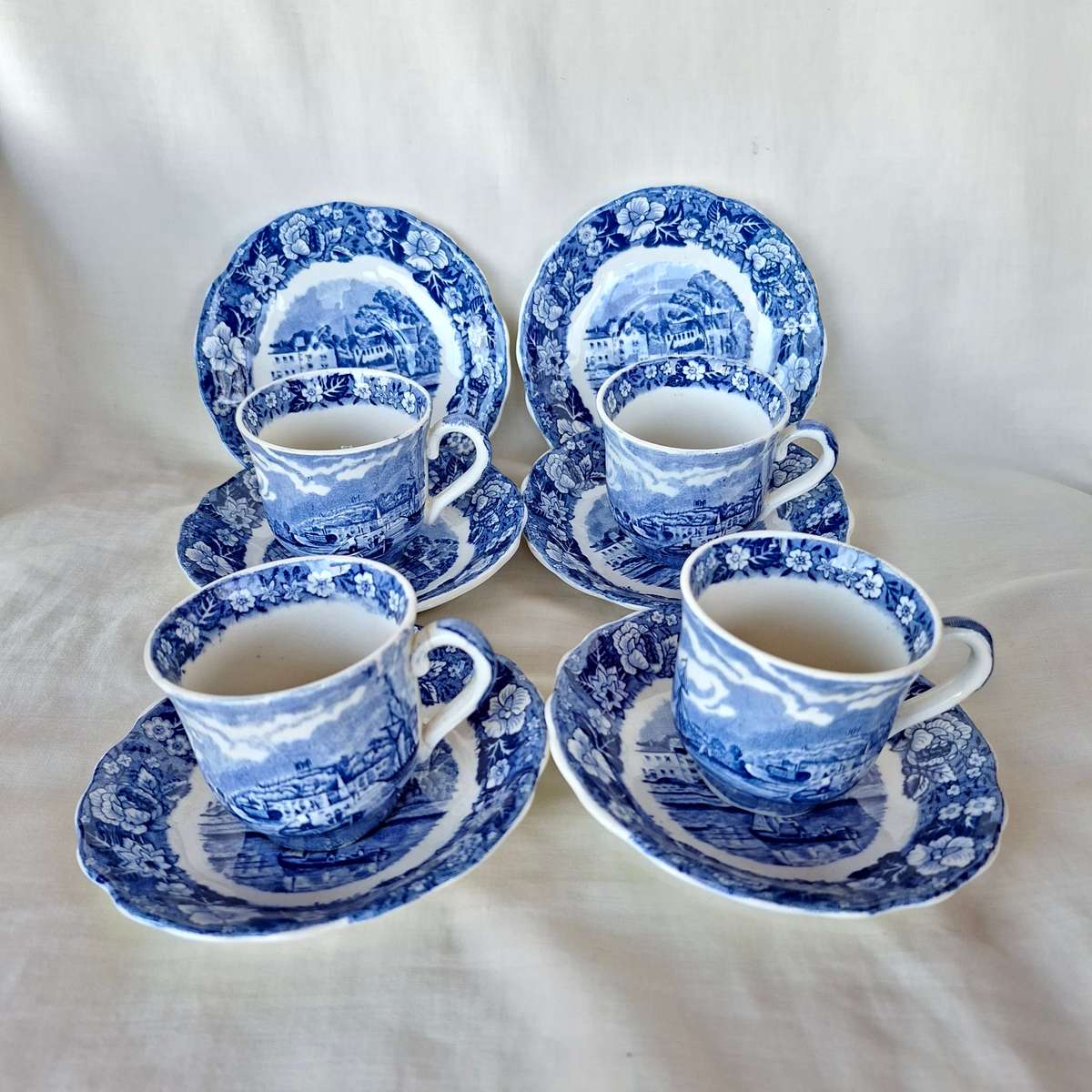 4 Coffee Cups and saucers Palissy Pottery blue and white scene -