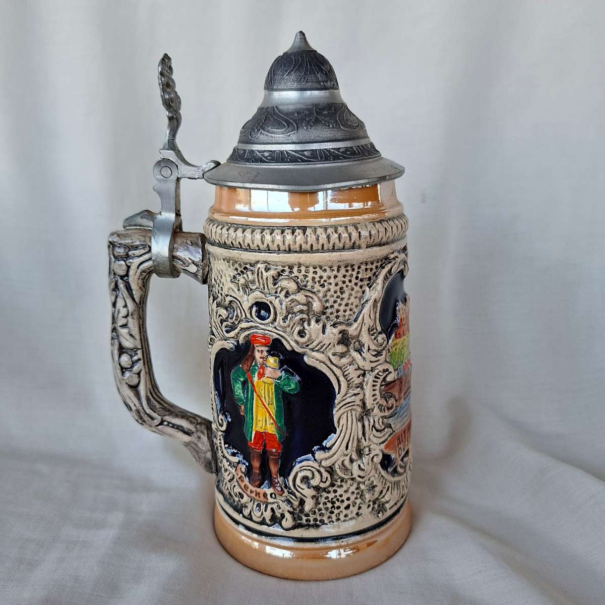 Beer Stein Mug tankard - German lidded - "Heidelberg du feine"