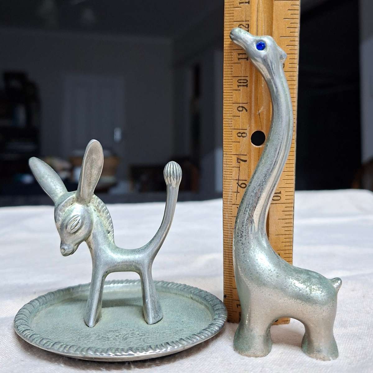 2 Vintage Ring Holders - Jewelry stands donkey and giraffe