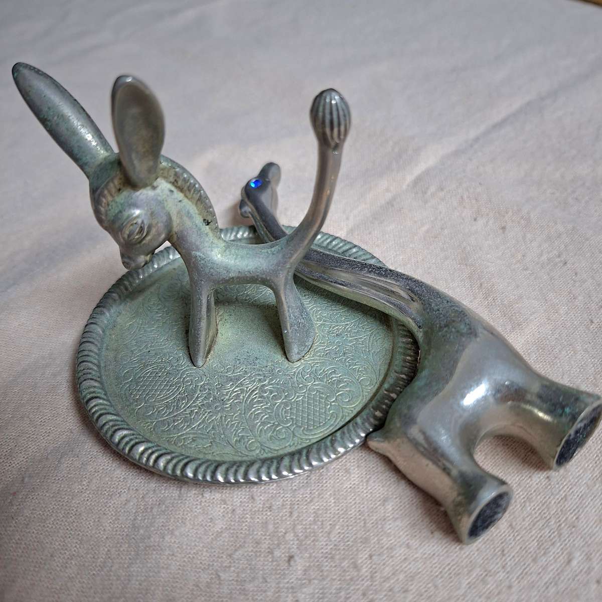 2 Vintage Ring Holders - Jewelry stands donkey and giraffe