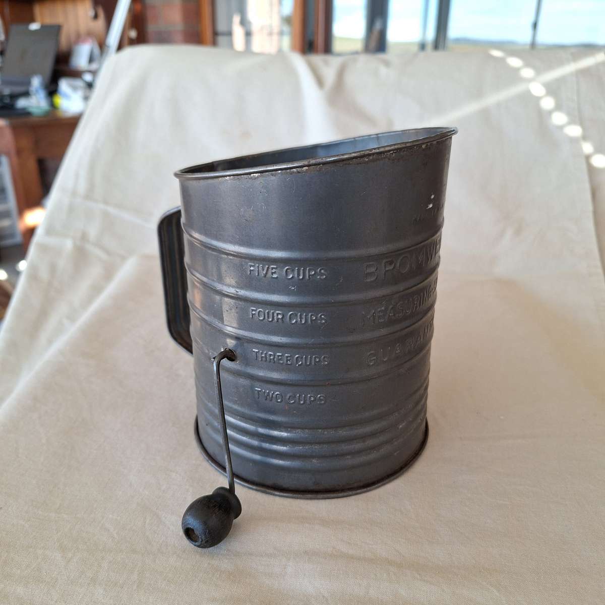 Kitchenalia - flour / meal sieve (Bromwell's) 16 x 13 cms plus boston bread tin -17 cms