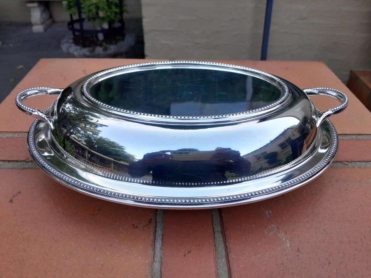 A 20th Century Electroplate Entrée Dish