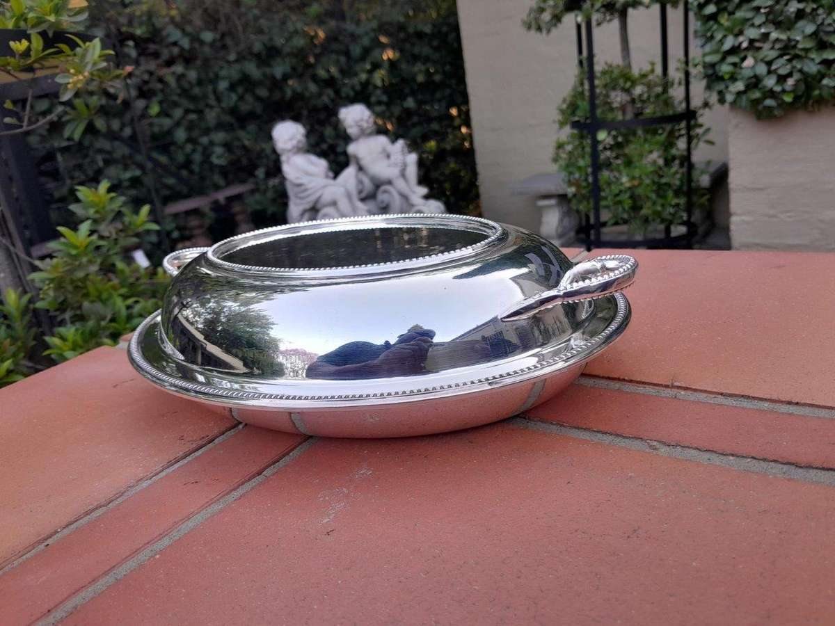 A 20th Century Electroplate Entrée Dish