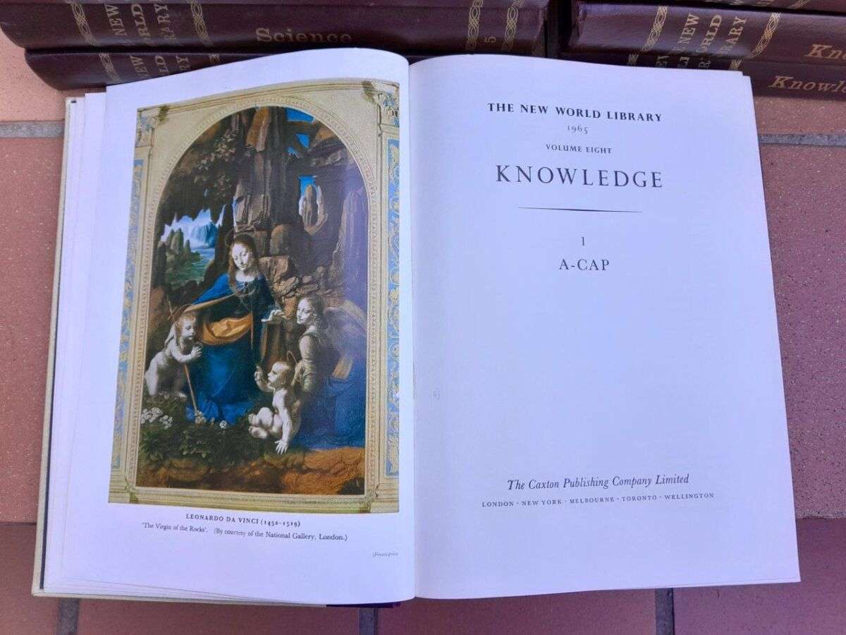 A 20th Century Set Of Fourteen New World Library Books