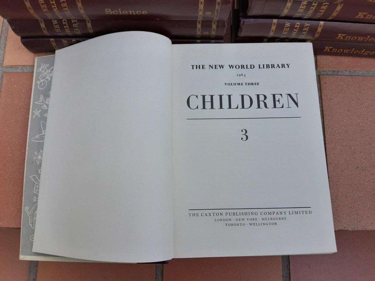 A 20th Century Set Of Fourteen New World Library Books