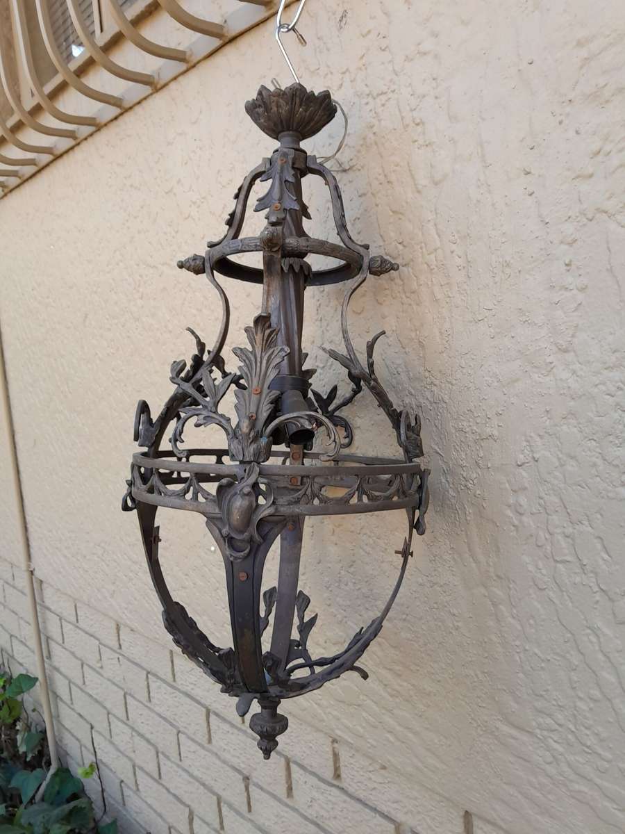 A 20TH Century French Style Antique Finish Brass Lantern