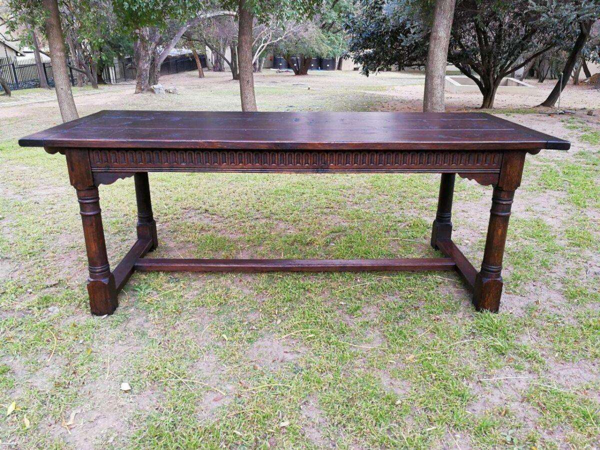 An 18th Century Extending Refectory Table (10 Seater)