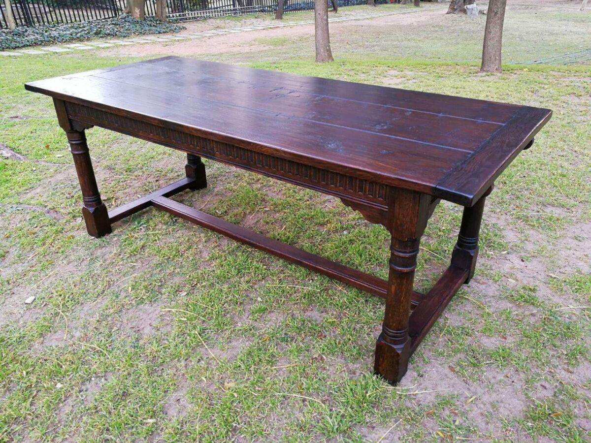 An 18th Century Extending Refectory Table (10 Seater)