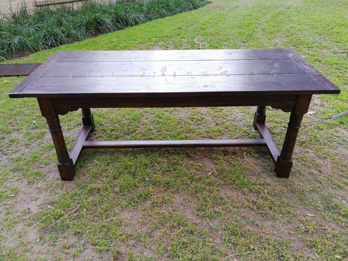 An 18th Century Extending Refectory Table (10 Seater)
