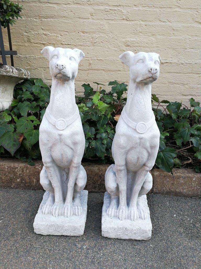 Pair Concrete Dog (Style 2)