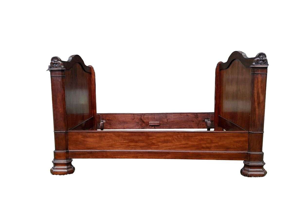 A Rare 19th Century French Mahogany Daybed  /  Lit Bateau
