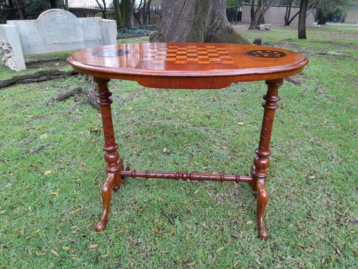 An Antique Circa 1880 Victorian Mahogany And Walnut Chess Table