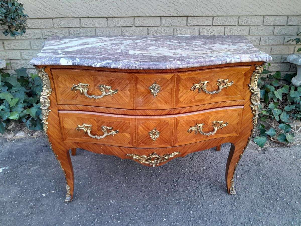 A 20TH Century French Louis XVI Style Walnut Chest Of Drawers / Commode / Bedside Table With Marb...