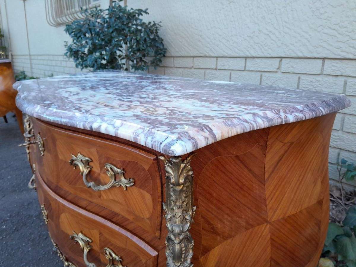 A 20TH Century French Louis XVI Style Walnut Chest Of Drawers / Commode / Bedside Table With Marb...