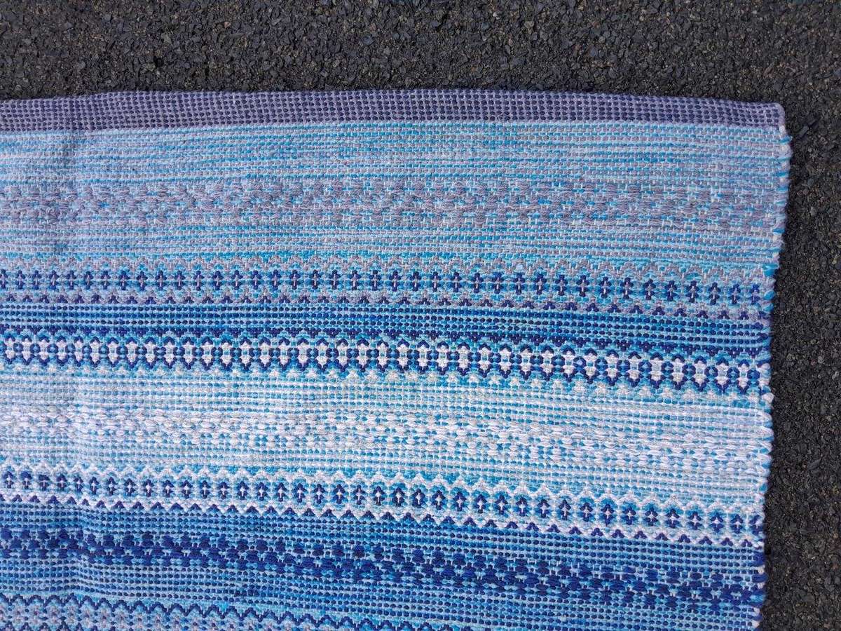 A  Striped Woven Cotton Dhurrie / Kelim Carpet / Rug With Blues And White Colours