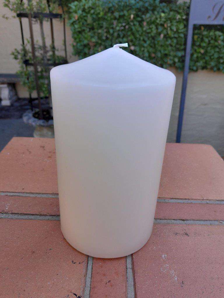 Wax Candle Diameter 12.5cm x Height 22cm
