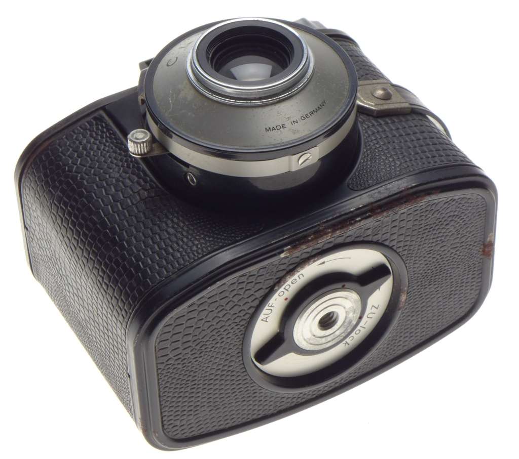 Agfa Clack Made in Germany looks like crocodile black leather good working order