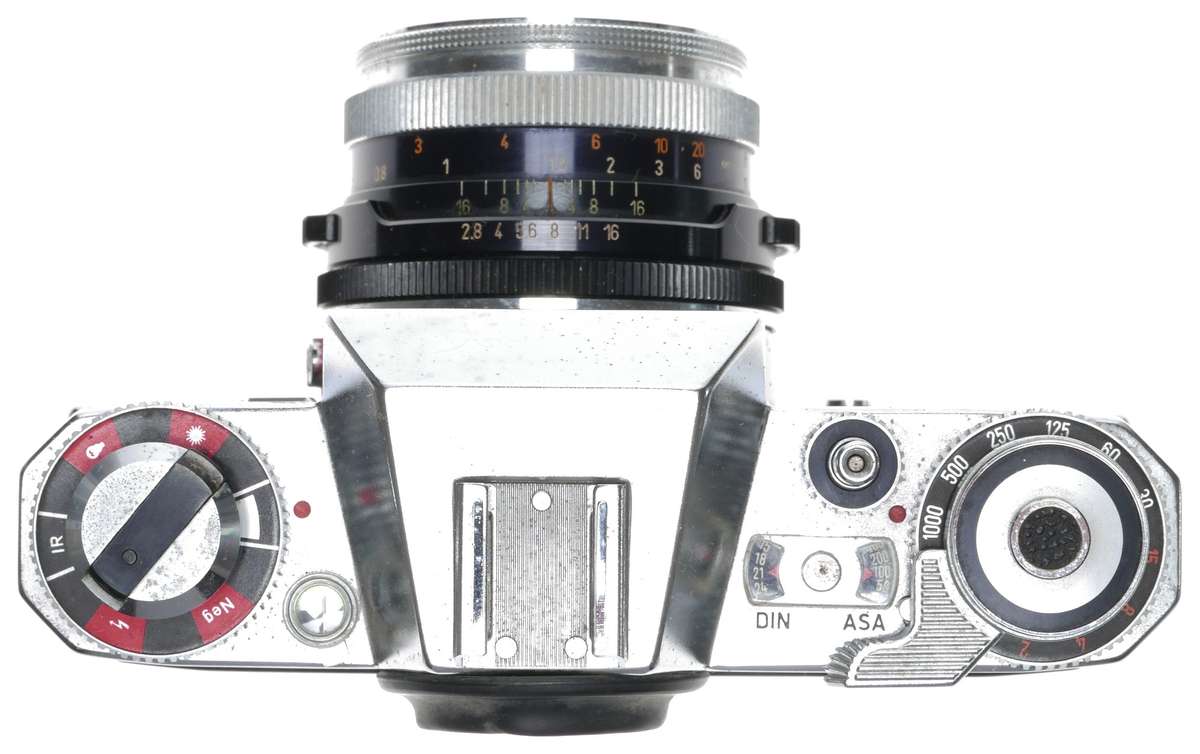Icarex 35 S Zeiss camera BM Tessar 2.8/50 Voigtlander