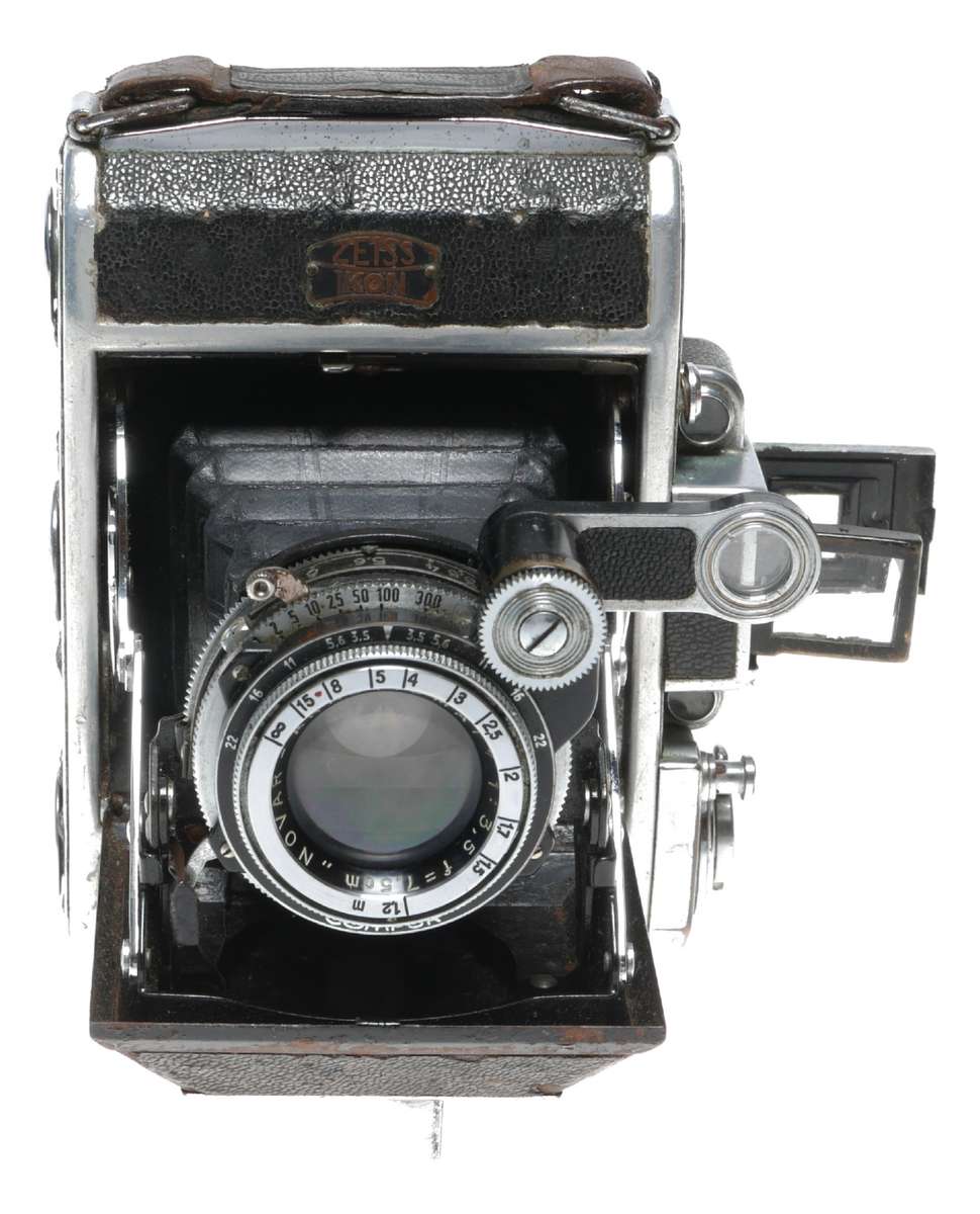 Zeiss Super Ikonta 531 Folding Roll Film Camera Novar 1:3.5 f=7.5cm