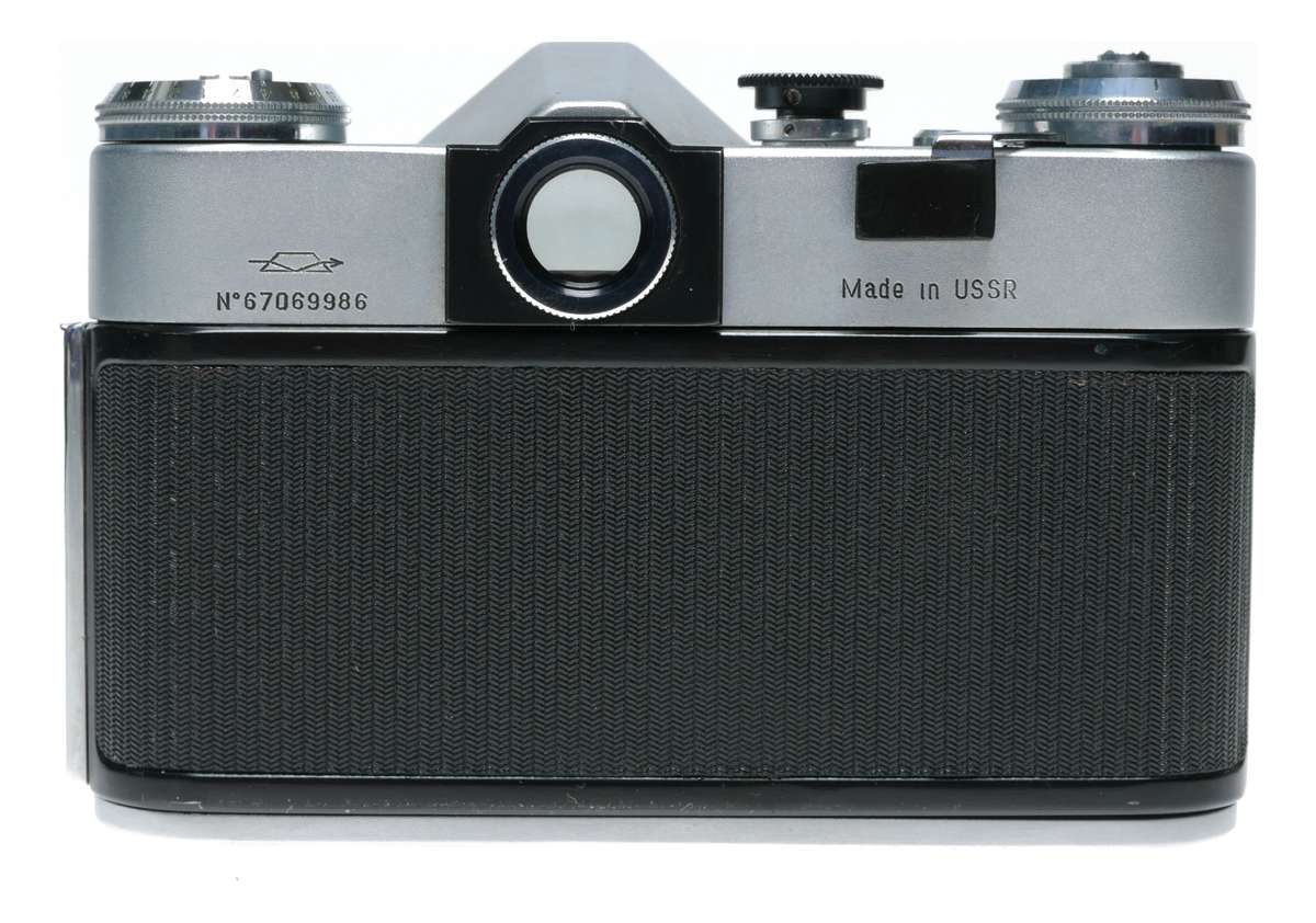 Zenit-E Vintage 35mm film SLR camera body only chrome/black