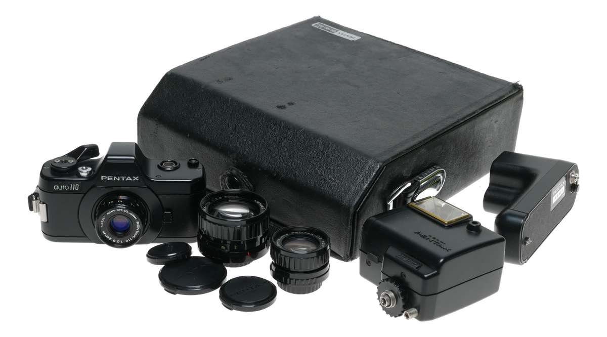 Pentax Auto 110 Sub miniature film camera set 3 lenses flash case