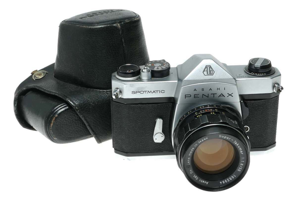 Pentax Spotmatic SP 35mm film SLR camera Asahi Super-Takumar 1:1.8/55