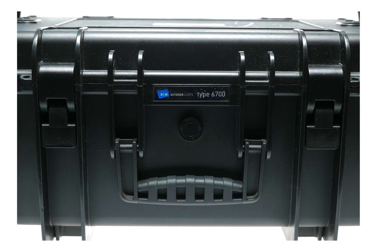 B&W Type 6700 Hard Case Wheeled Waterproof Dustproof Black