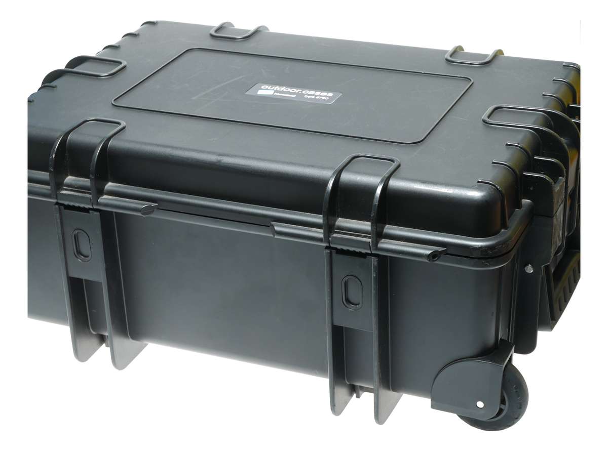 B&W Type 6700 Hard Case Wheeled Waterproof Dustproof Black